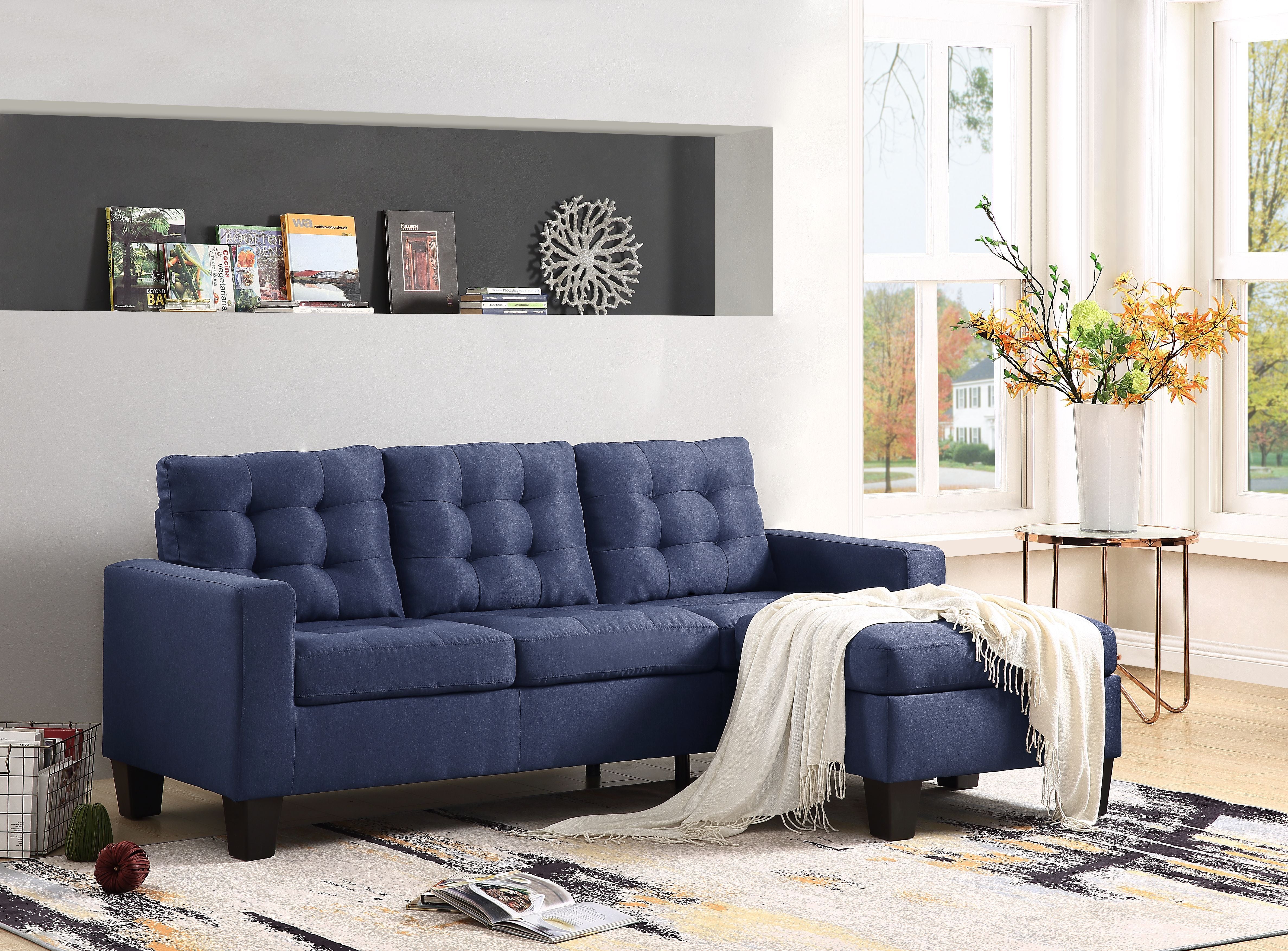 Earsom Sectional Sofa (RevChaise), Blue Linen 56650