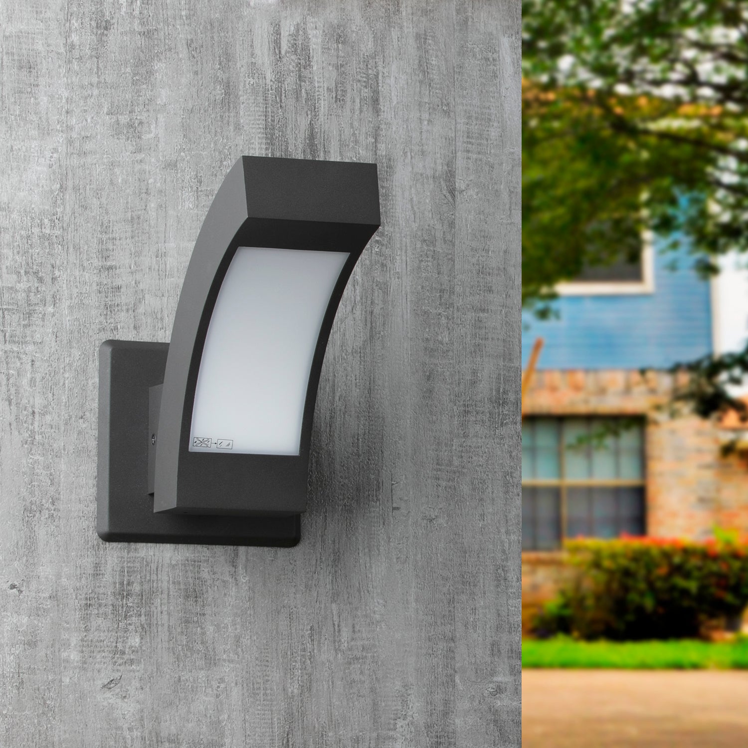 Outdoor Wall Light/ Path Light